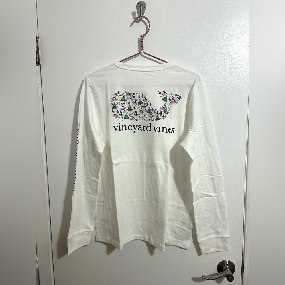 NWT Vineyard Vines Women’s Santa Whale Icon Long Sleeve